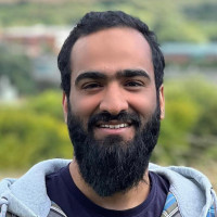 Employee profile for Muzamil Farooq